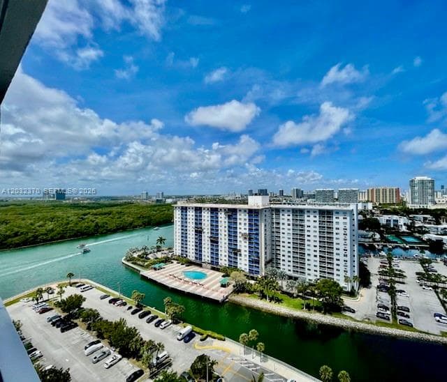 ARLEN 500 WEST · #1923 in Sunny Isles Beach - Photo 8