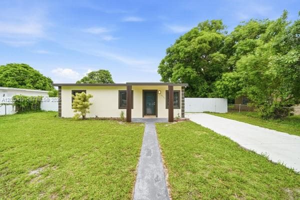 2520 NW 160th St photo 6