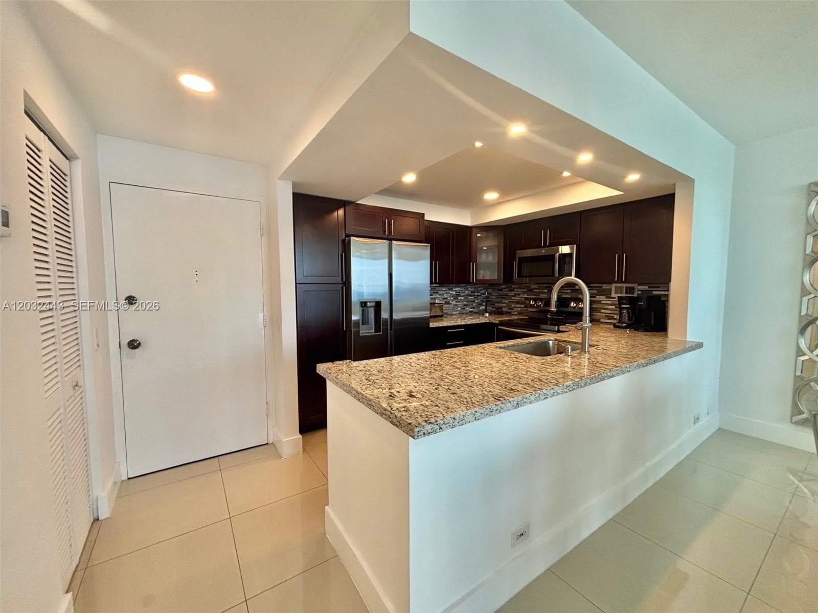 ALEXANDER TOWERS CONDO · #PH-6 in Hollywood - Photo 7