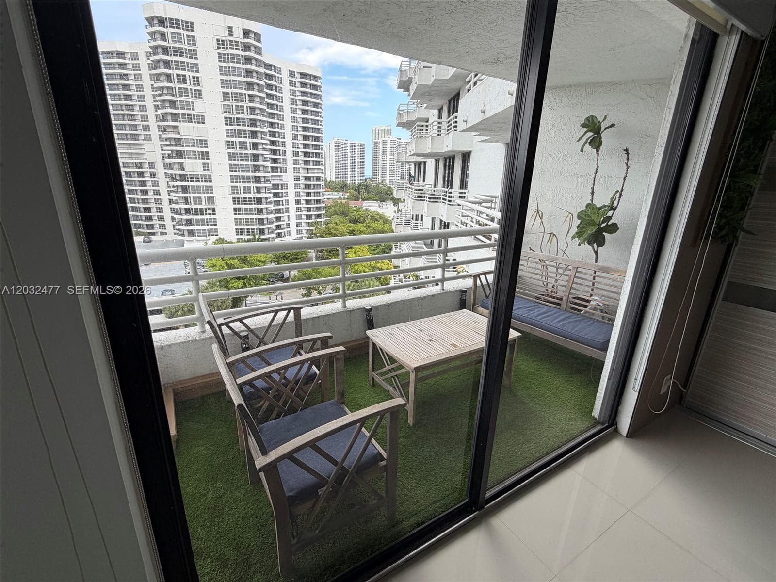 PARC CENTRAL EAST · #1109 in Aventura - Photo 45