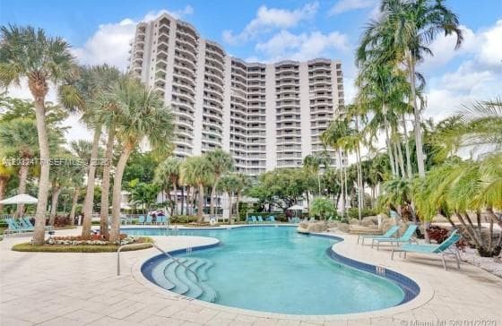 PARC CENTRAL EAST · #1109 in Aventura - Photo 54