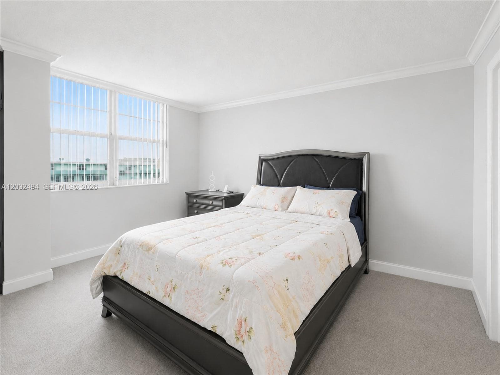 Arlen Beach Condo · #1711 in Miami Beach - Photo 10