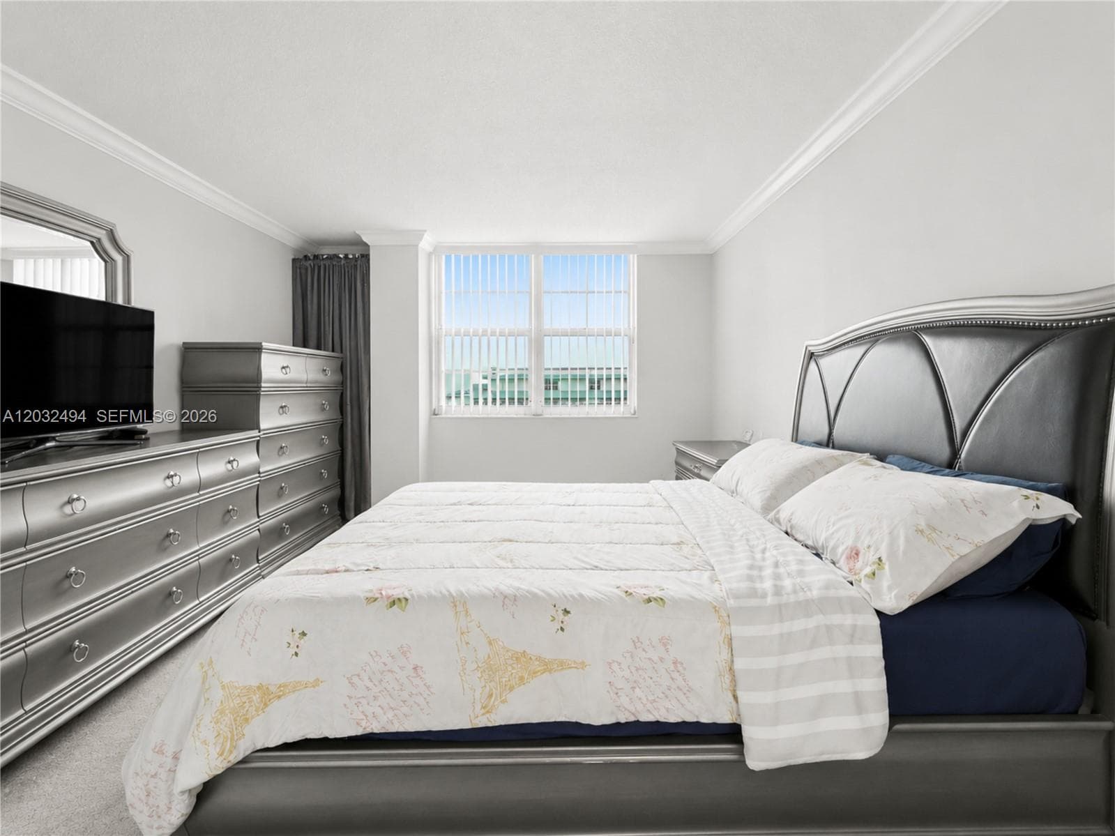 Arlen Beach Condo · #1711 in Miami Beach - Photo 11