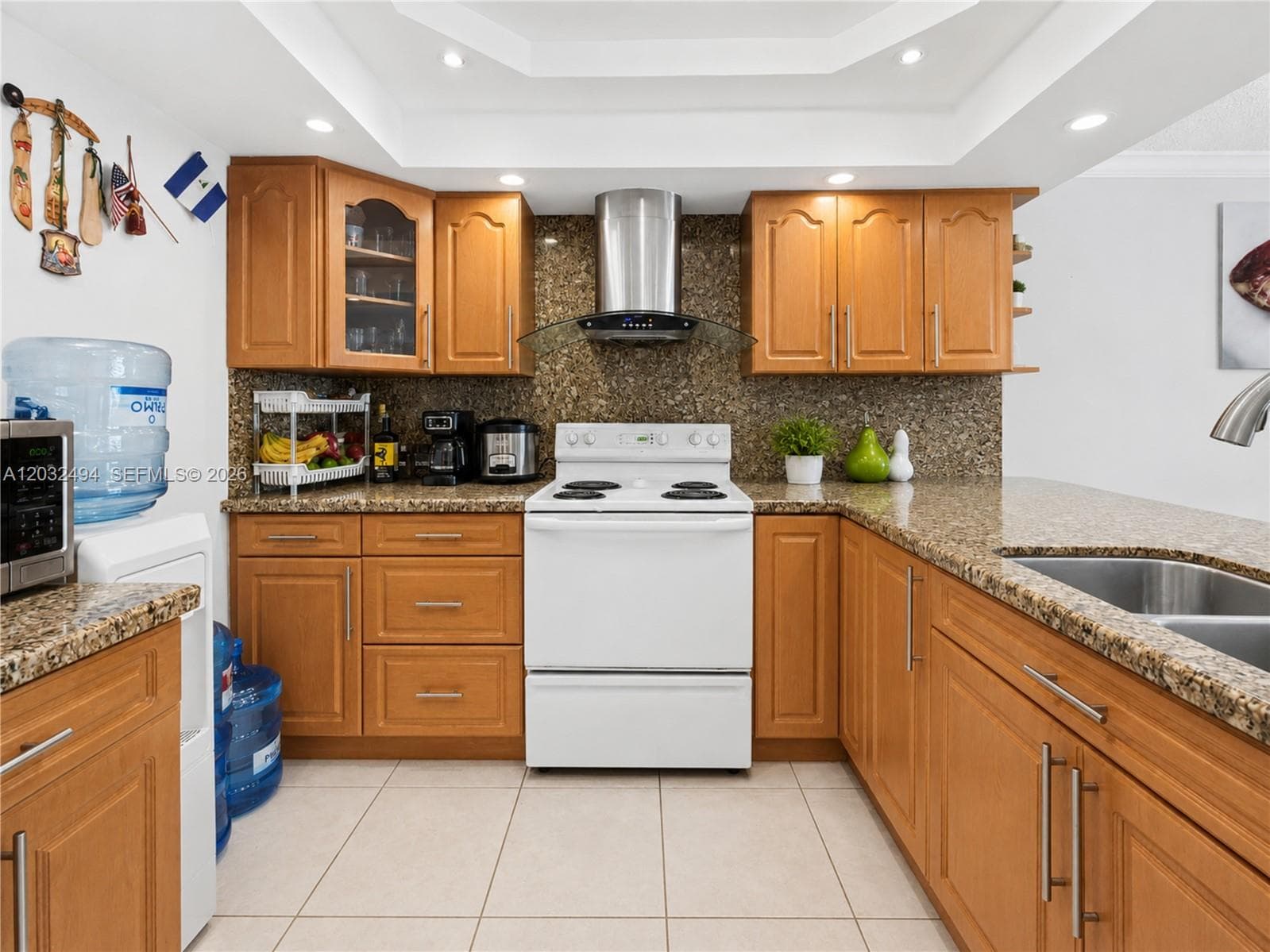 Arlen Beach Condo · #1711 in Miami Beach - Photo 4