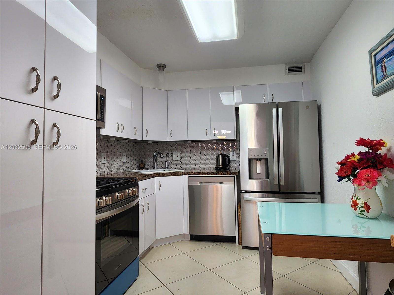 PARKER PLAZA CONDO ESTATE · #1405 in Hallandale Beach - Photo 8