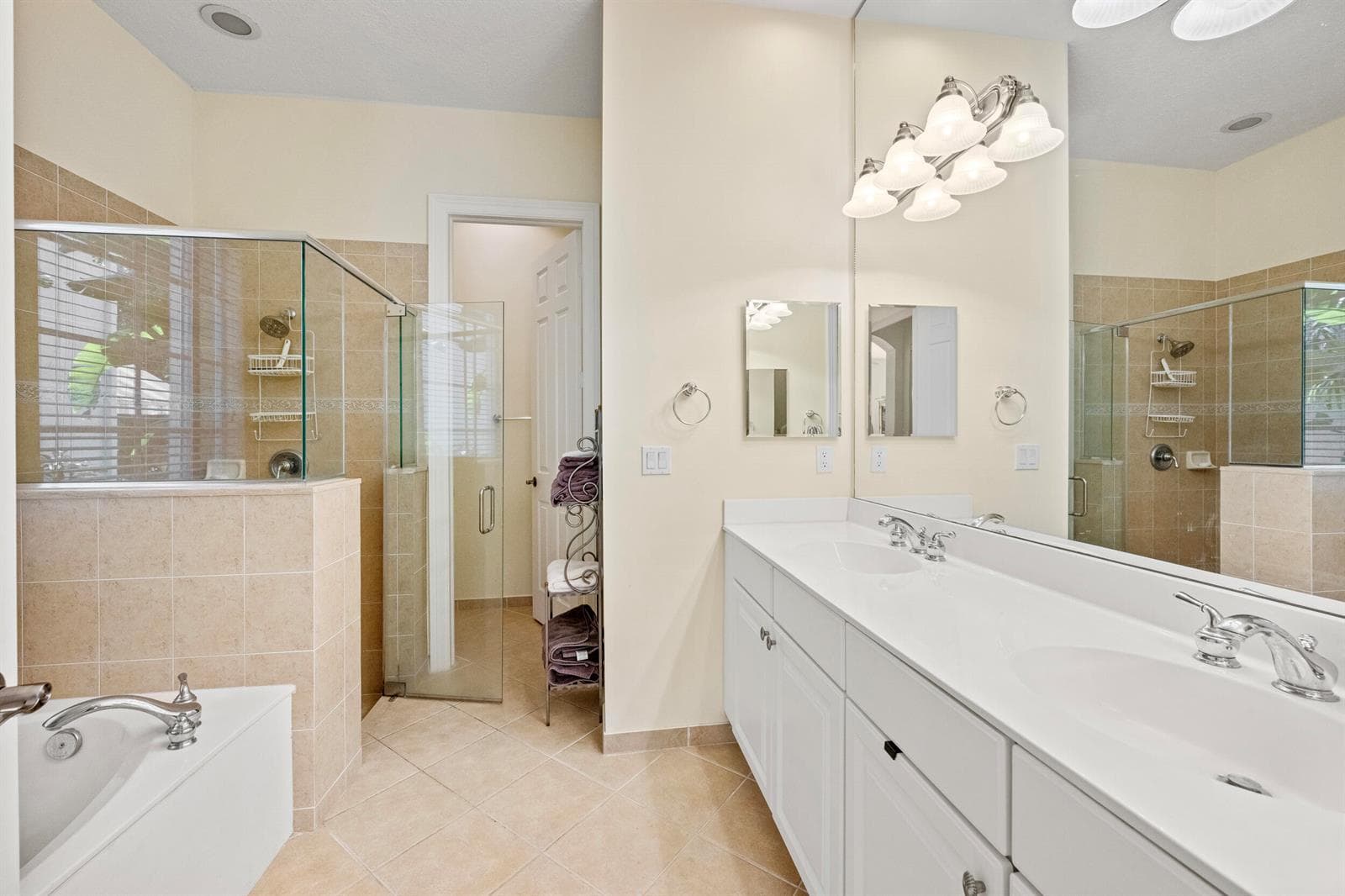 1st Floor Primary Bath