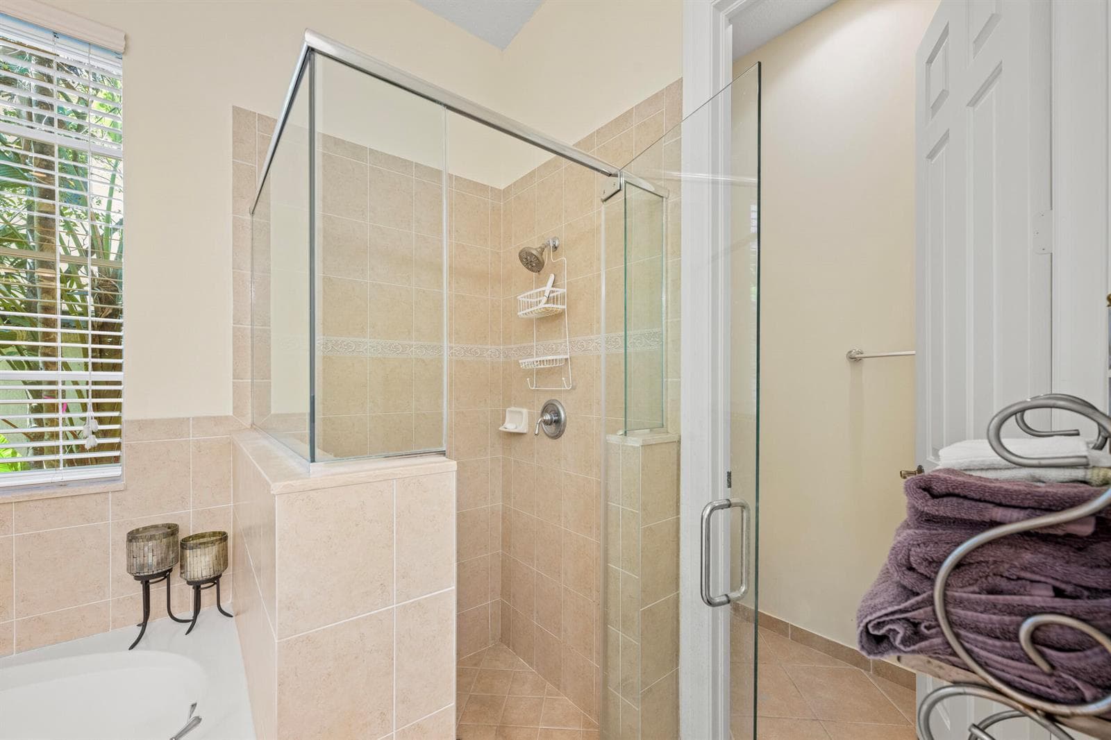 1st Floor Primary Bath
