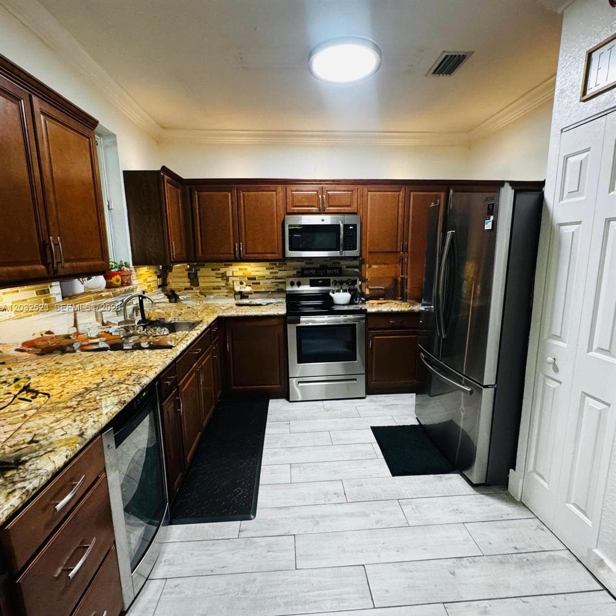 SHOMA TOWNHOMES AT KEYSCO · #23 in Homestead - Photo 5