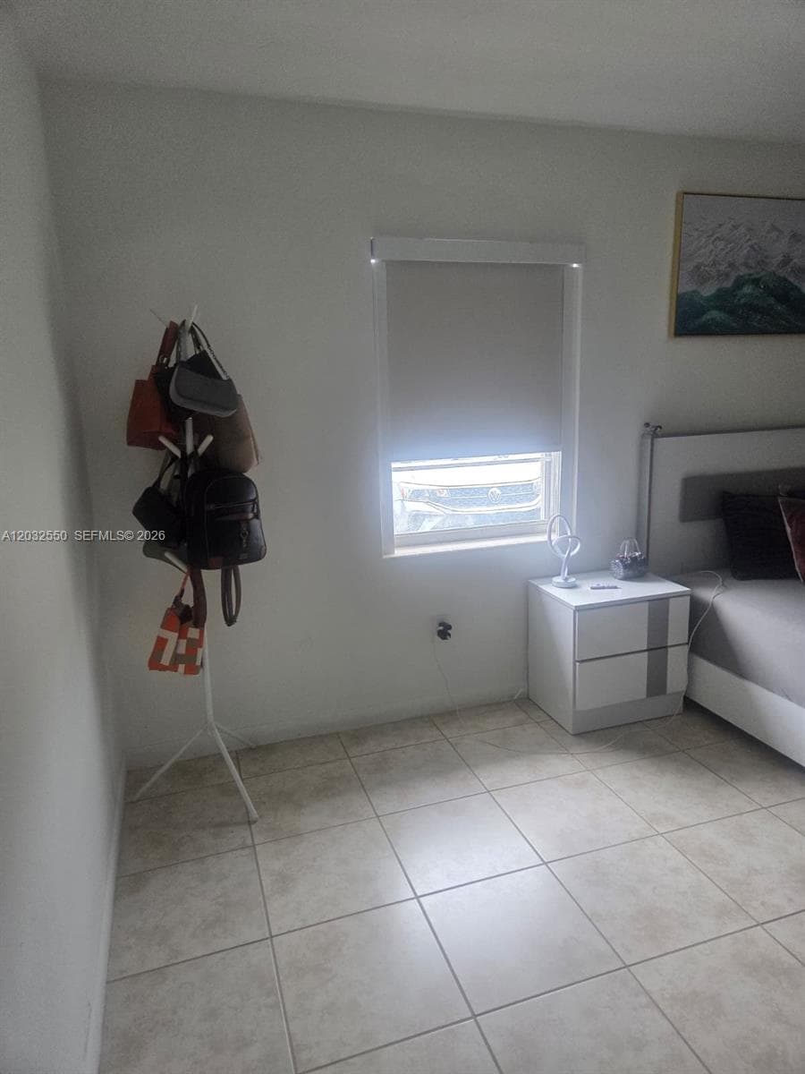 11871 SW 123rd Pl photo 6