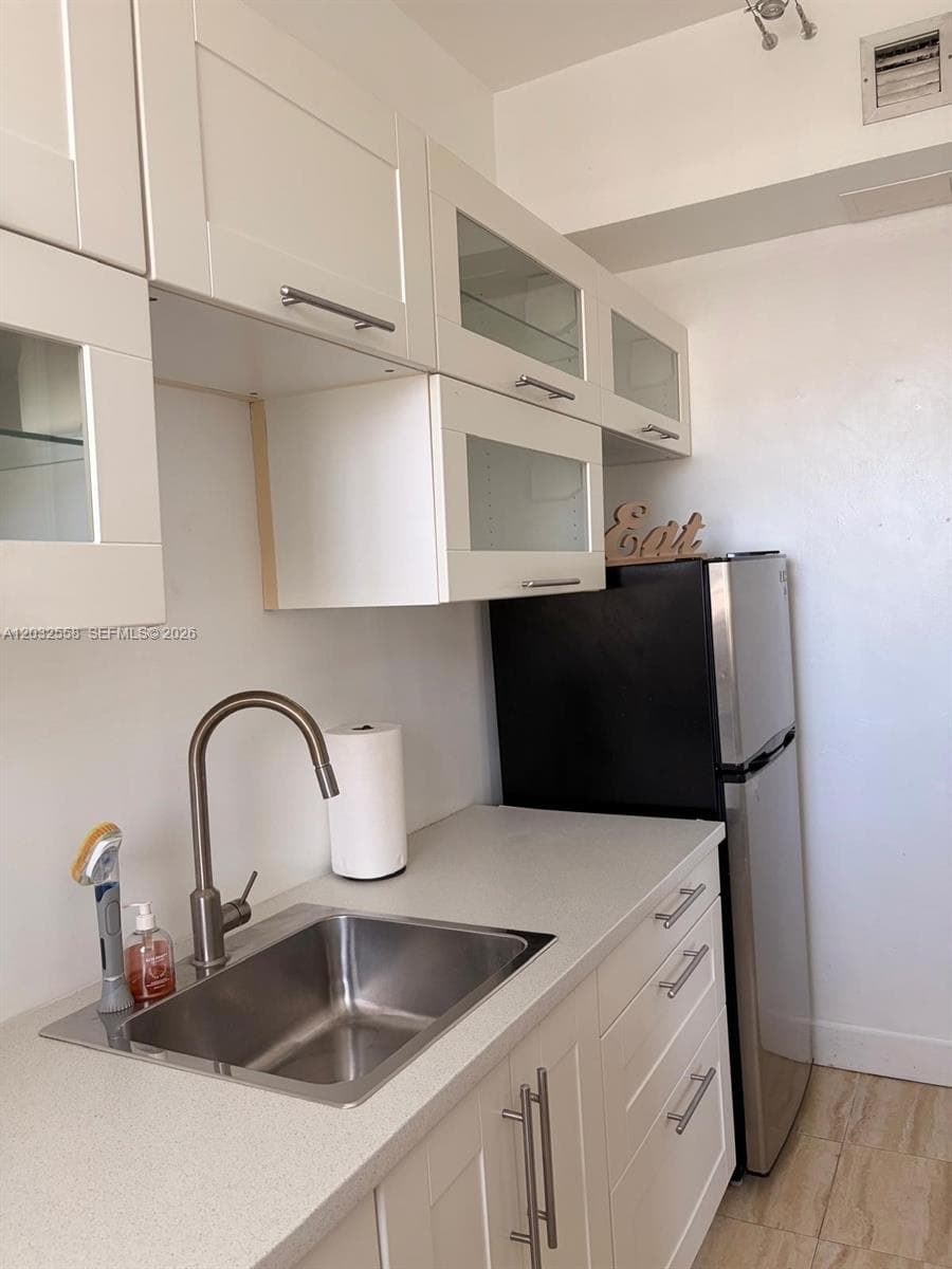 THE ESPLANADE BEACH CONDO · #301 in Miami Beach - Photo 4