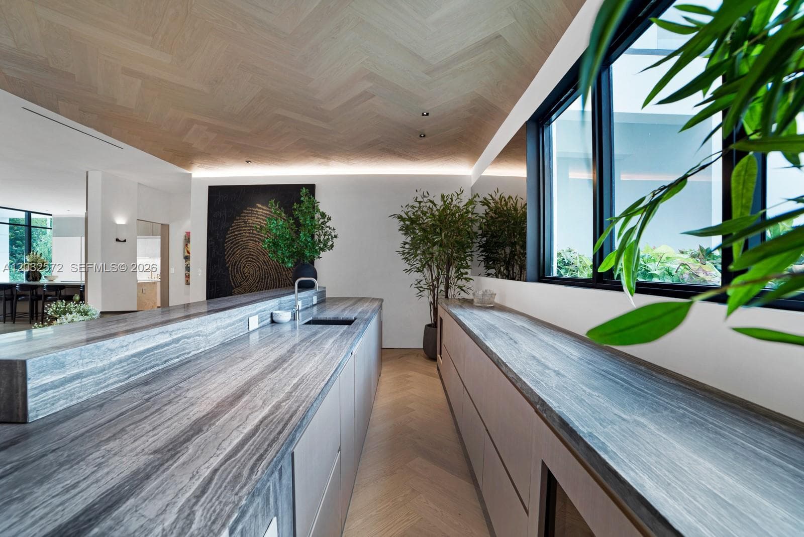 Wet bar/ice/refrig drawers
