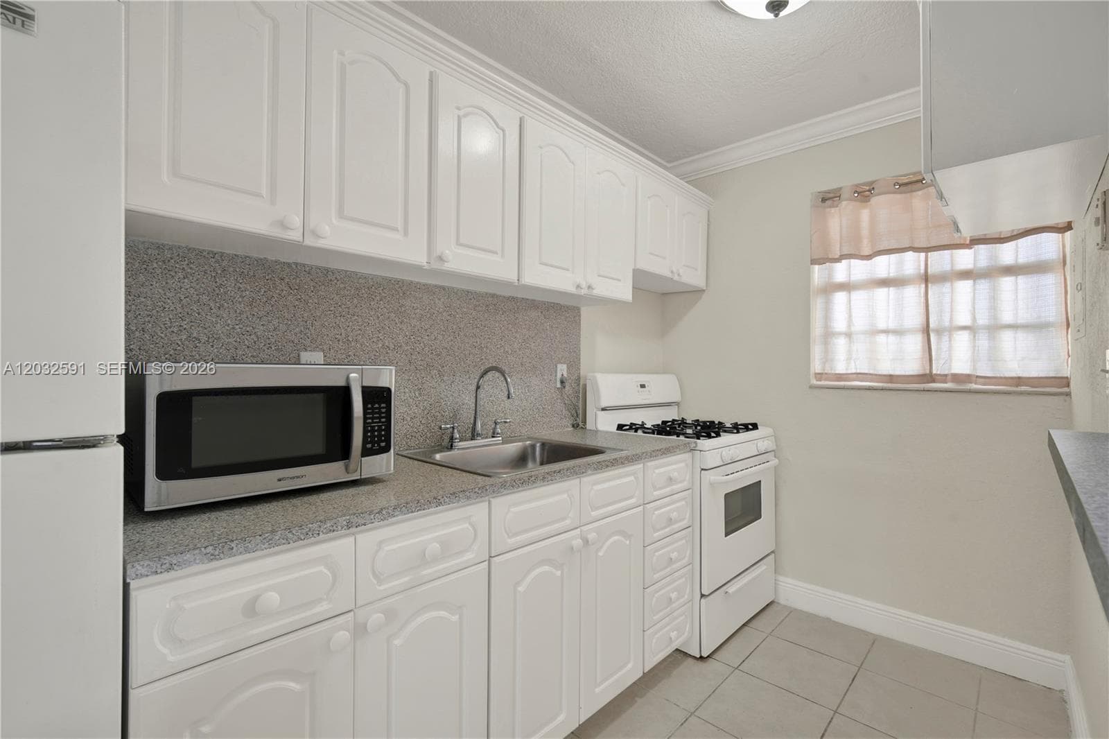 TROPICAL PARK CONDO · #45 in Miami - Photo 4