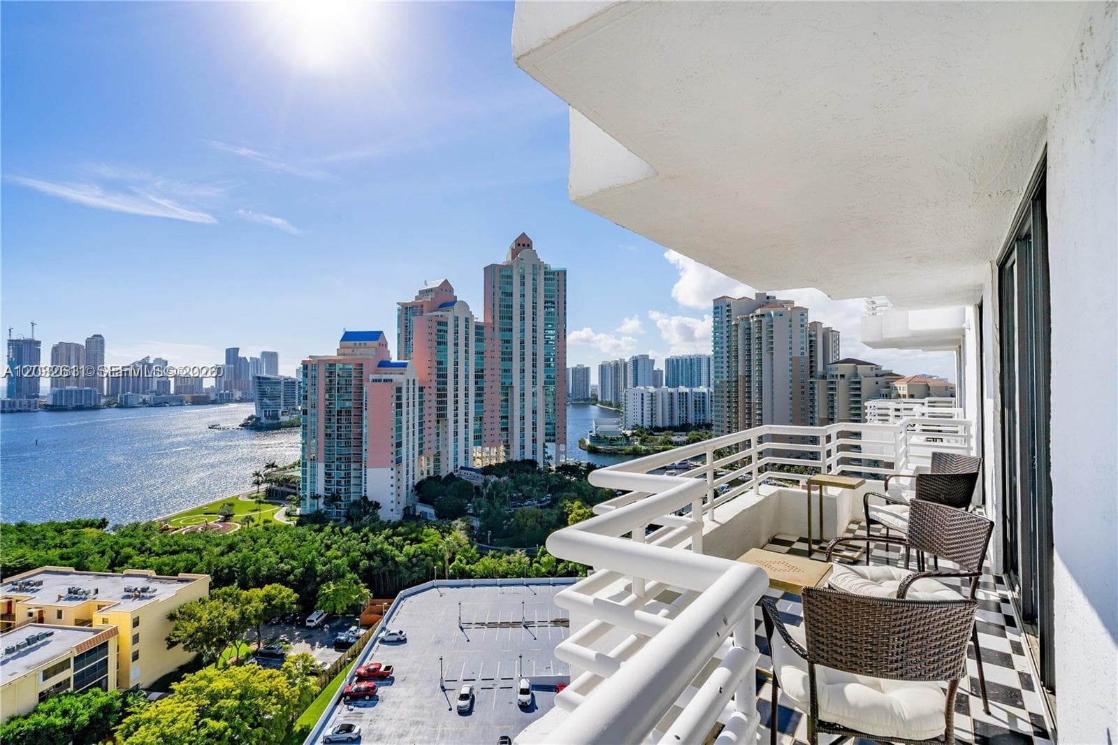 PARC CENTRAL AVENTURA EAS · #LP17 in Aventura - Photo 24