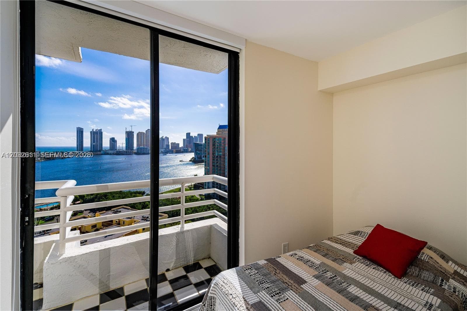 PARC CENTRAL AVENTURA EAS · #LP17 in Aventura - Photo 8