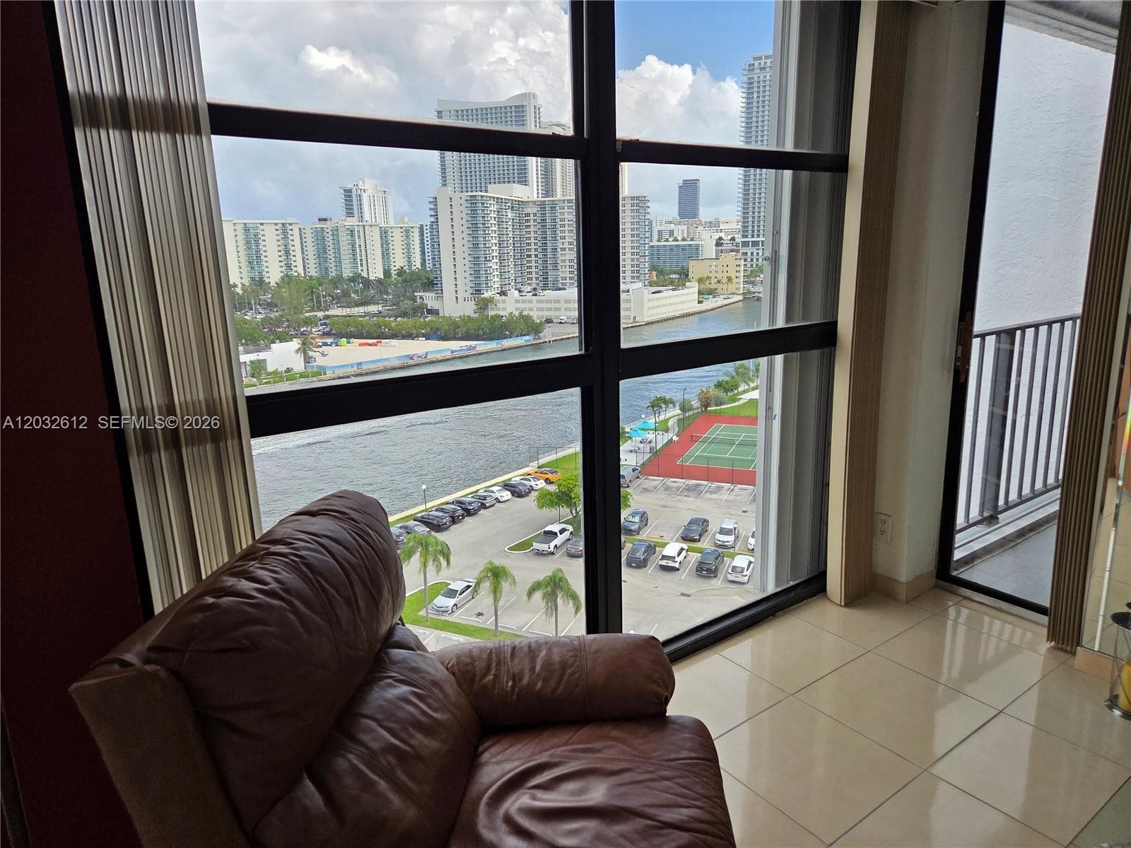 Towers of Ocean View · #1124 in Hallandale Beach - Photo 12