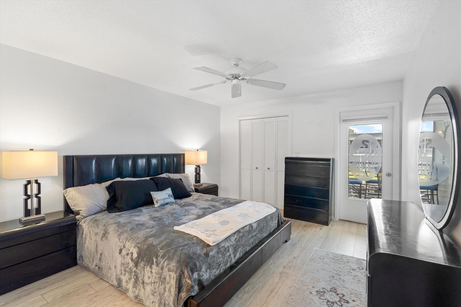 14-117 Lehane TErr #210 NPB, FL-114