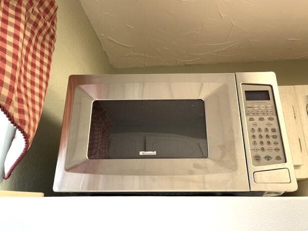 Microwave