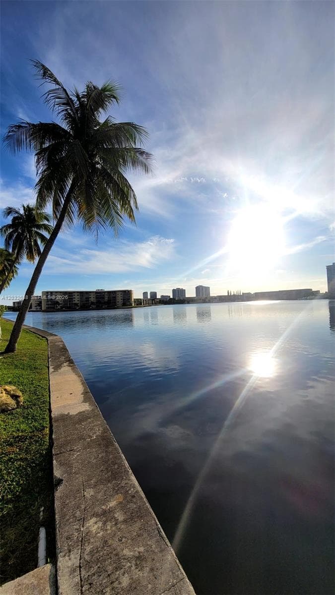 The Clipper · #217 in Aventura - Photo 20