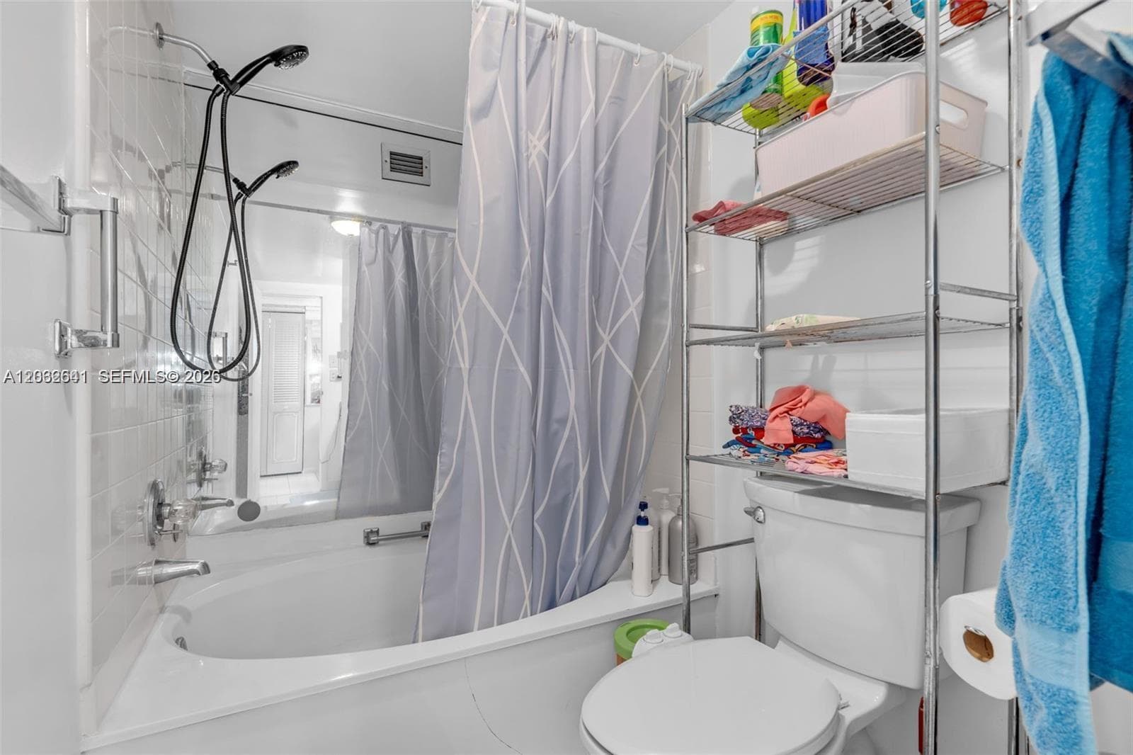 OCEANVIEW PARK CONDO · #715 in Hallandale Beach - Photo 12