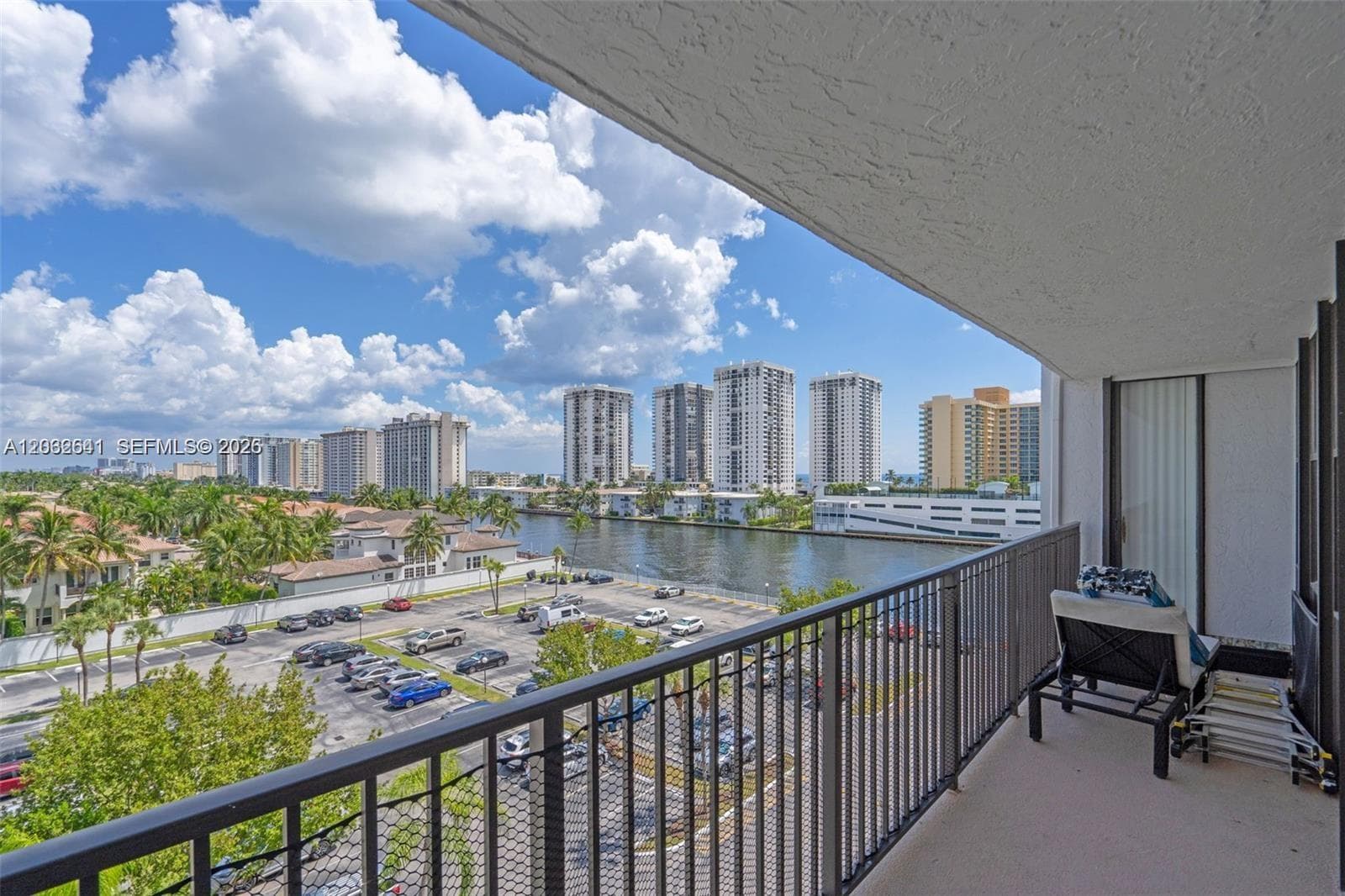 OCEANVIEW PARK CONDO · #715 in Hallandale Beach - Photo 15