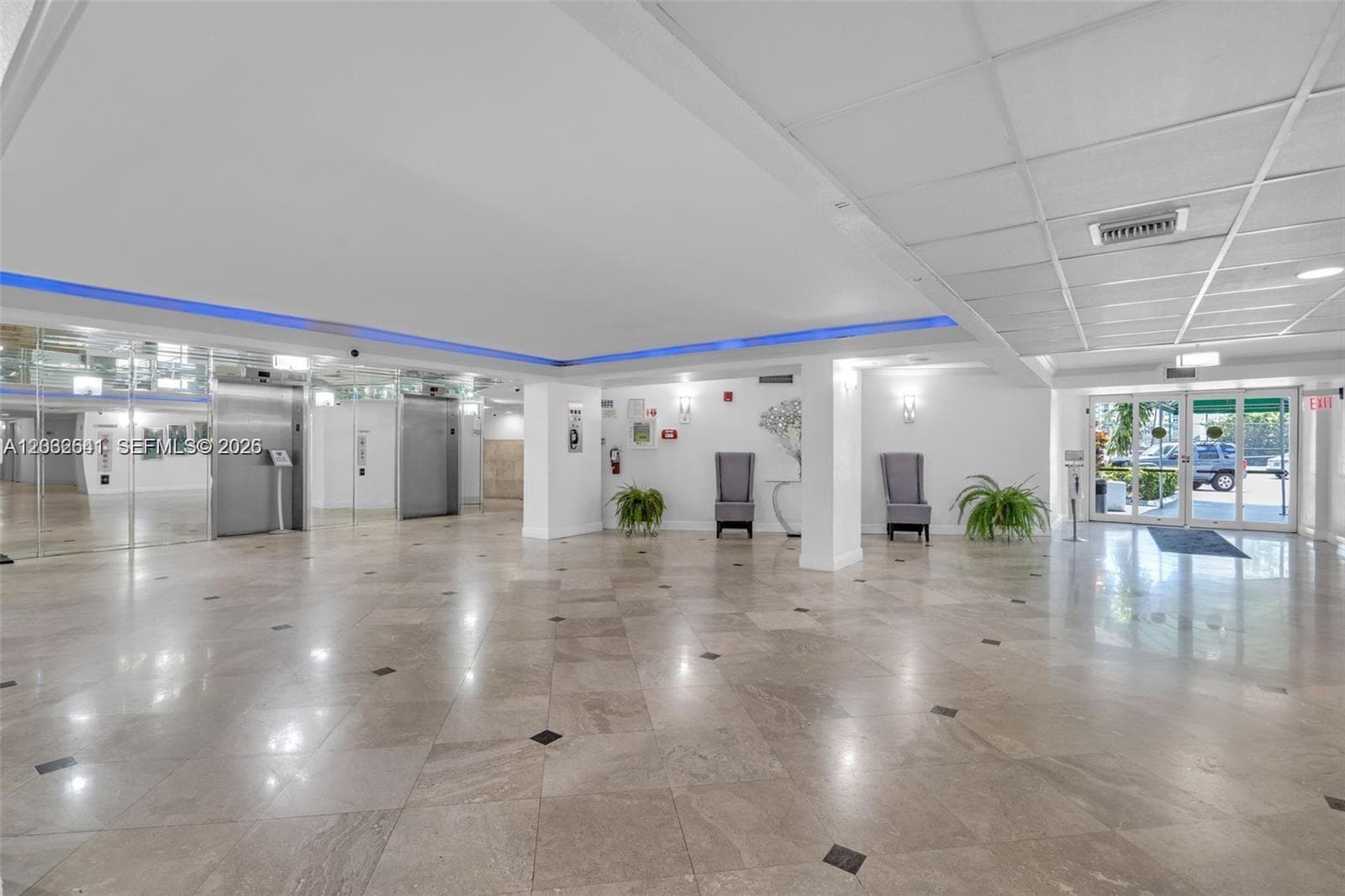 OCEANVIEW PARK CONDO · #715 in Hallandale Beach - Photo 19