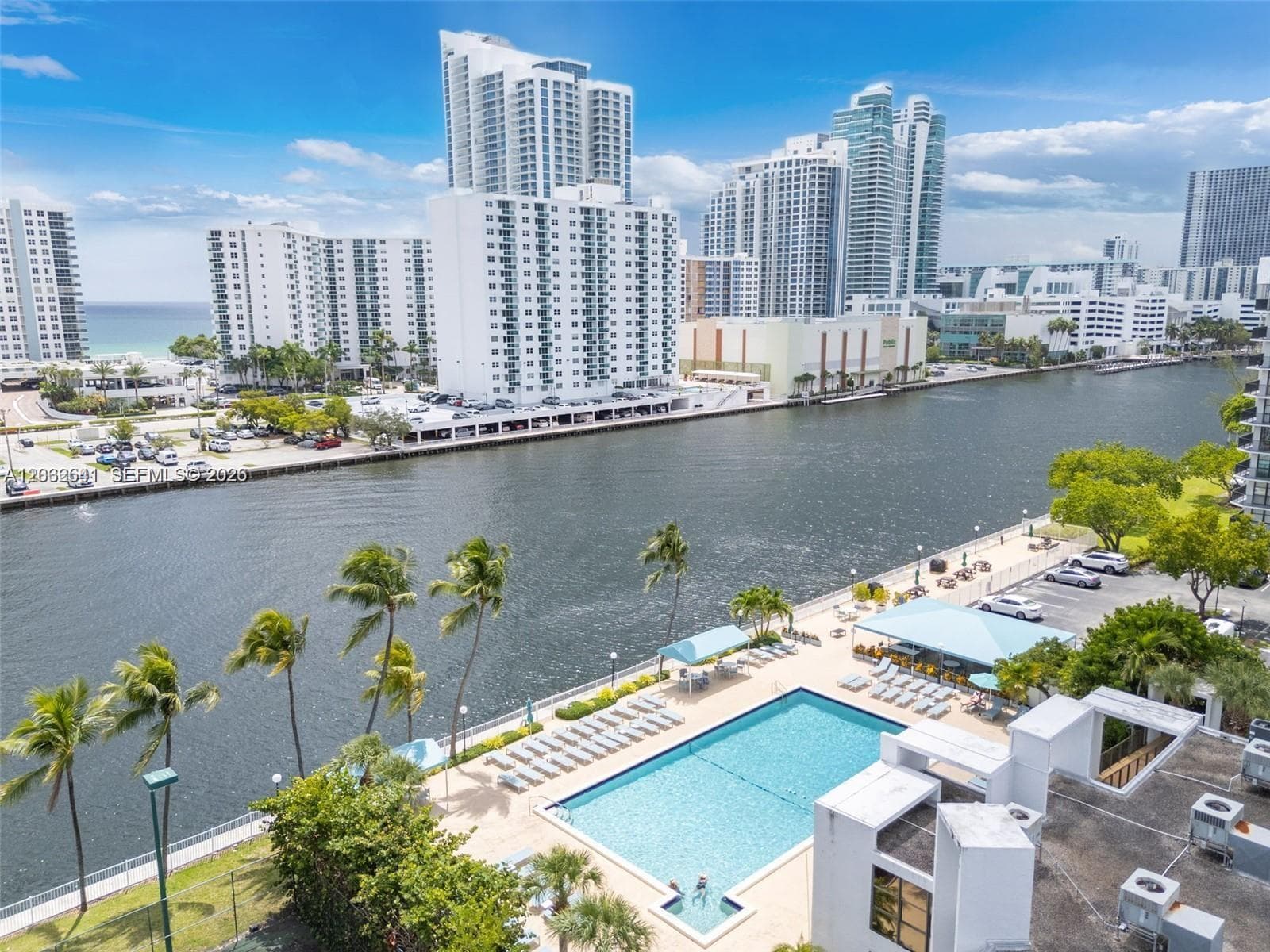 OCEANVIEW PARK CONDO · #715 in Hallandale Beach - Photo 25