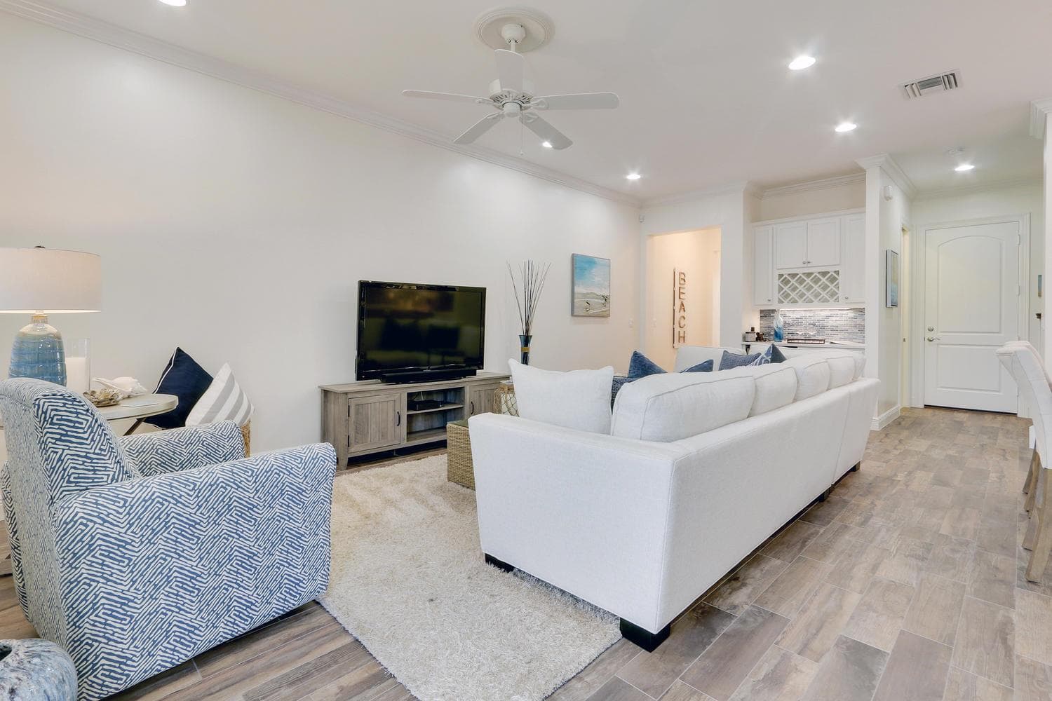 114 Ocean Breeze Dr Juno Beach-large-005