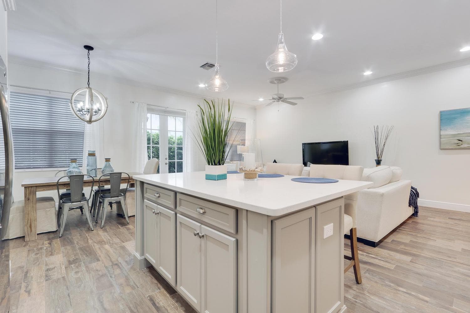 114 Ocean Breeze Dr Juno Beach-large-011