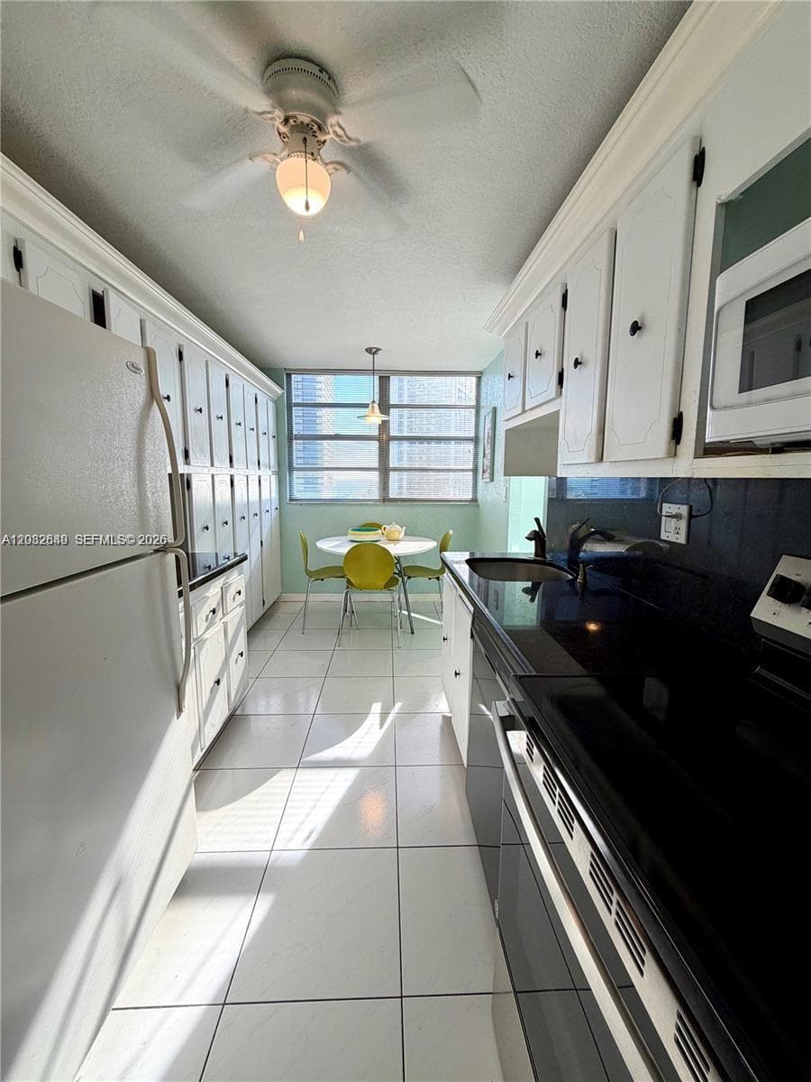 PLAZA TOWERS NORTH CONDO · #1202 in Hallandale Beach - Photo 3