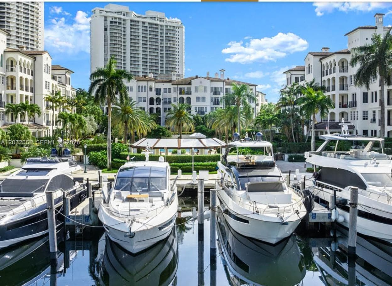 WILLIAMS ISLAND 1000 · #911 in Aventura - Photo 43