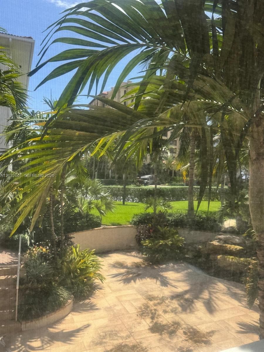 BOCA CAPRI CONDO APTS SLY · #1040 in Boca Raton - Photo 16