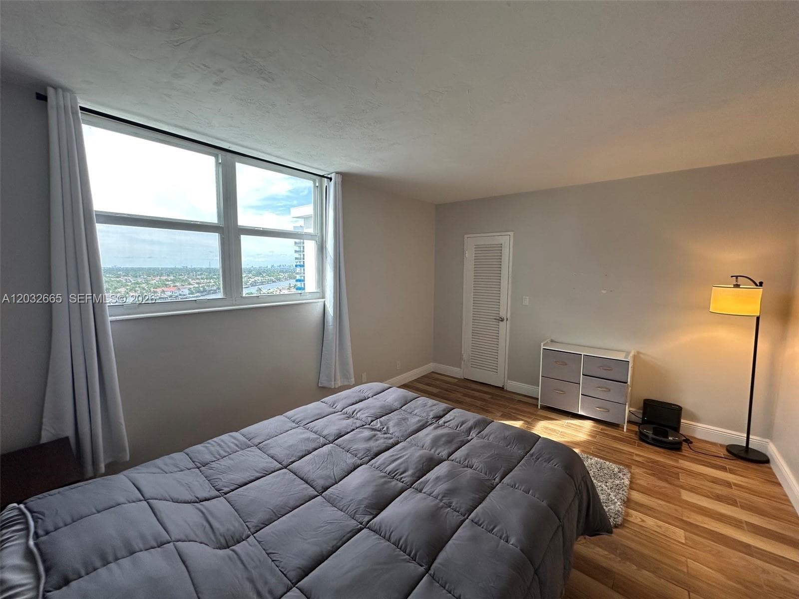 RESIDENCES ON HOLLYWOOD B · #1429 in Hollywood - Photo 18