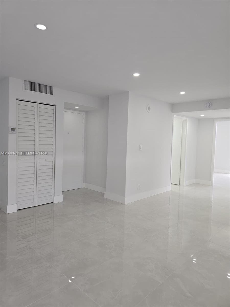 PLAZA OF AMERICAS CONDO P · #601 in Sunny Isles Beach - Photo 13