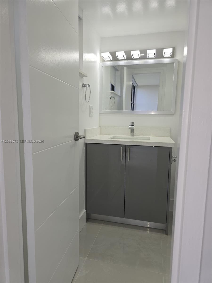 PLAZA OF AMERICAS CONDO P · #601 in Sunny Isles Beach - Photo 12