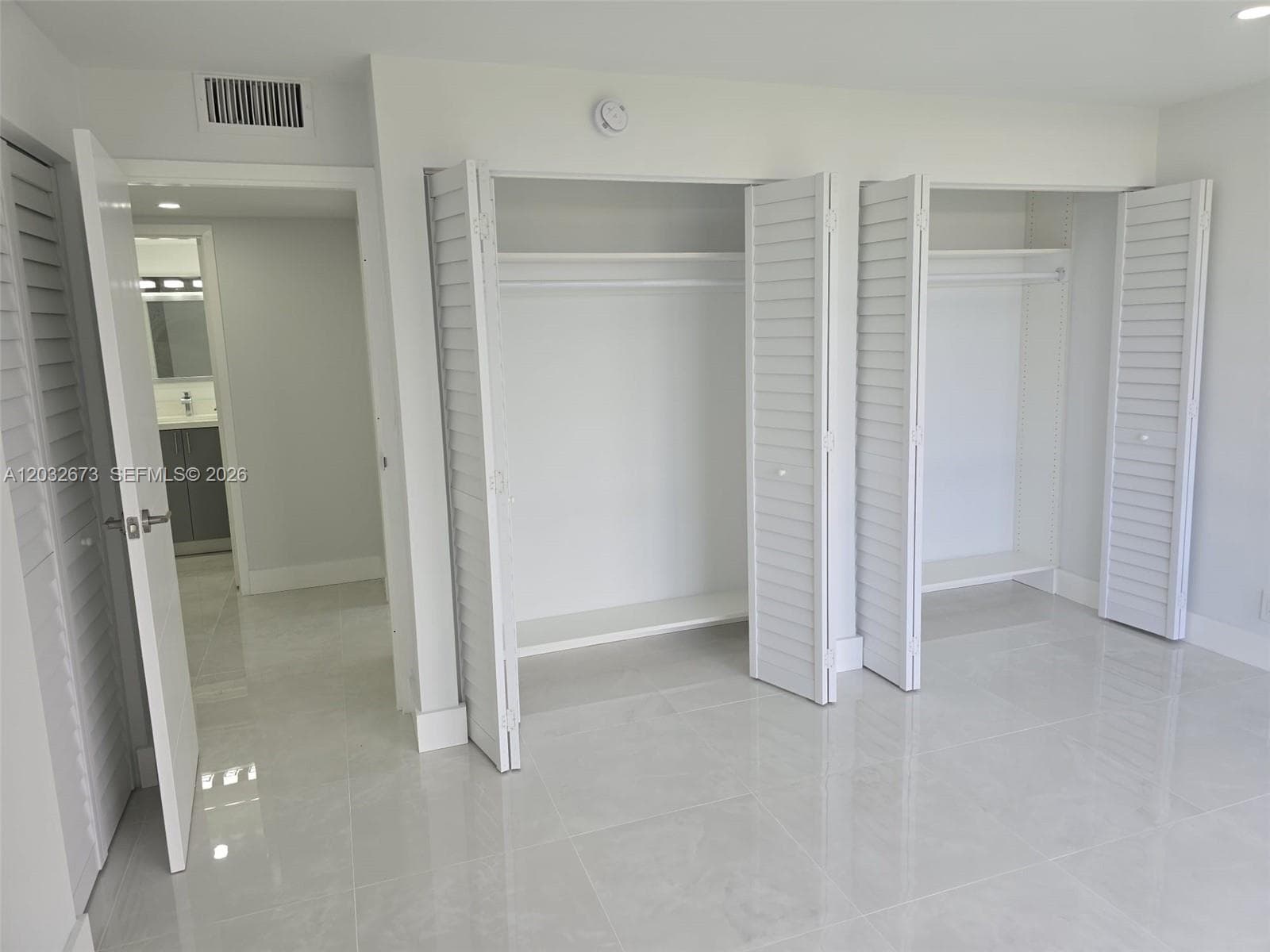 PLAZA OF AMERICAS CONDO P · #601 in Sunny Isles Beach - Photo 15