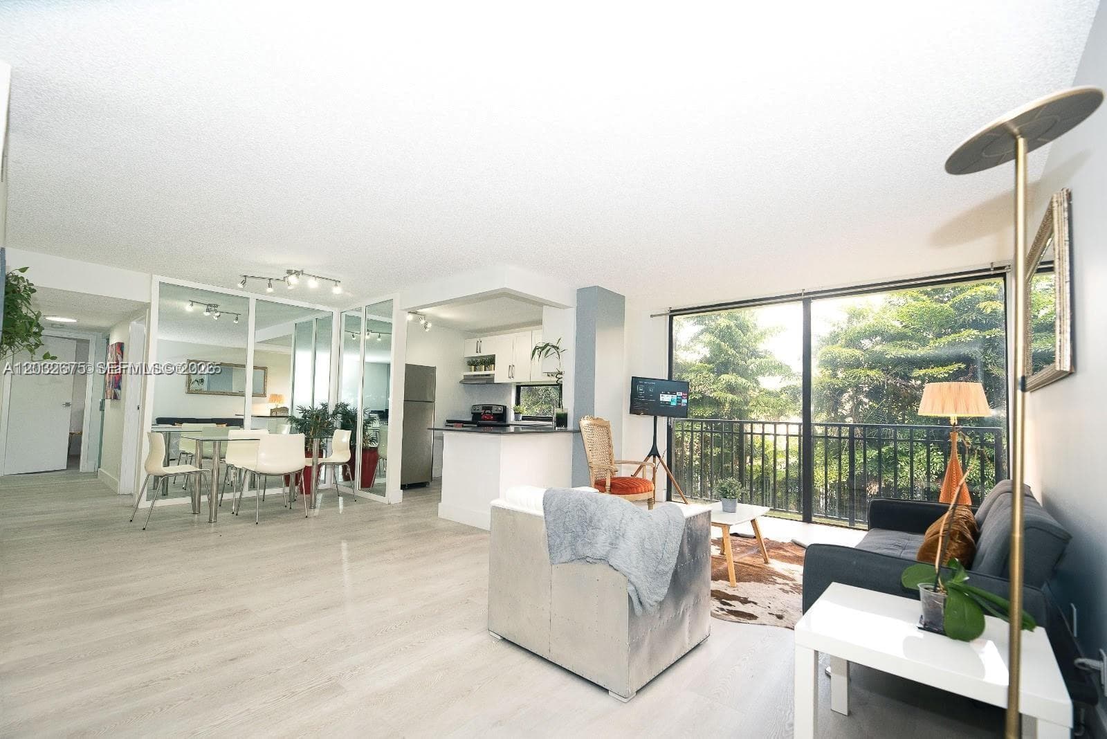 PLAZA OF AMERICAS CONDO P · #207 in Sunny Isles Beach - Photo 5