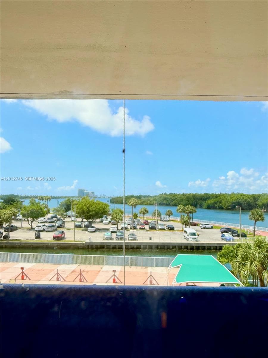 Coastal Towers · #309 in Sunny Isles Beach - Photo 11