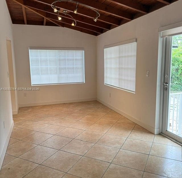753 Navarre Ave photo 8