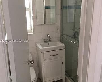3 Farrey Ln #3 photo 9