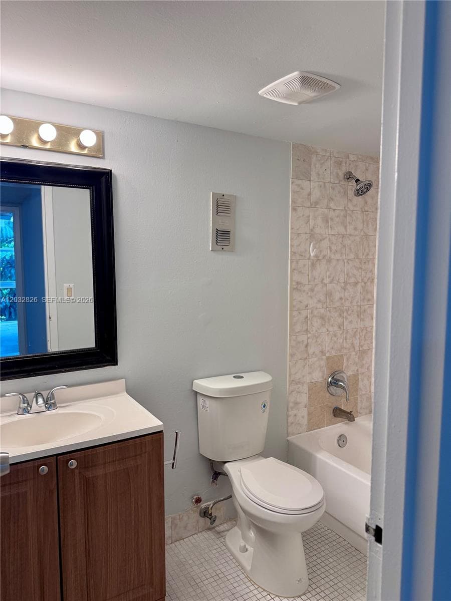Woodside · #232 in North Miami Beach - Photo 7