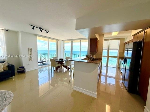 2080 OCEAN DRIVE CONDO · #1512 in Hallandale Beach - Photo 5