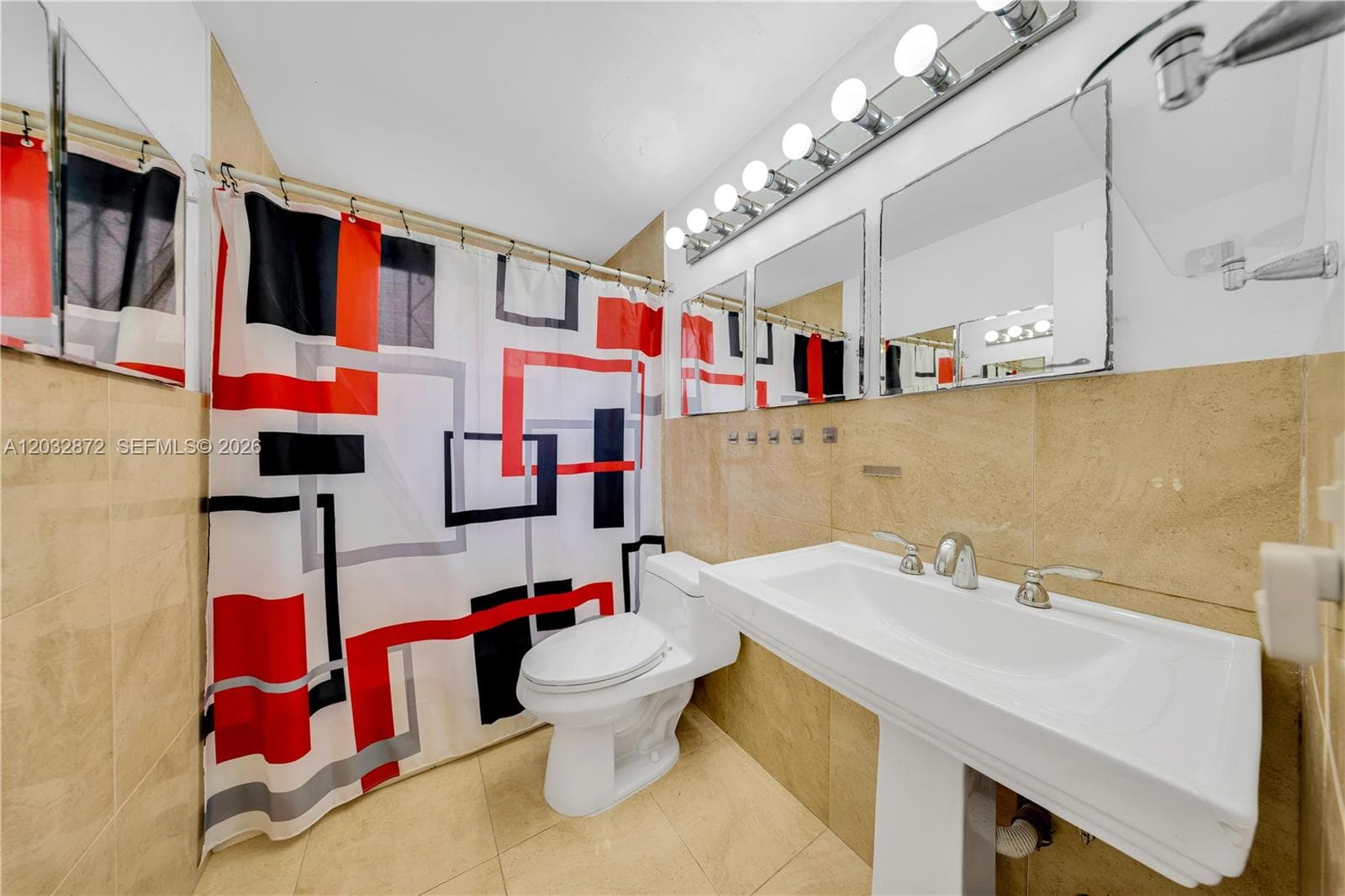 Sholom House · #12A in Miami Beach - Photo 16