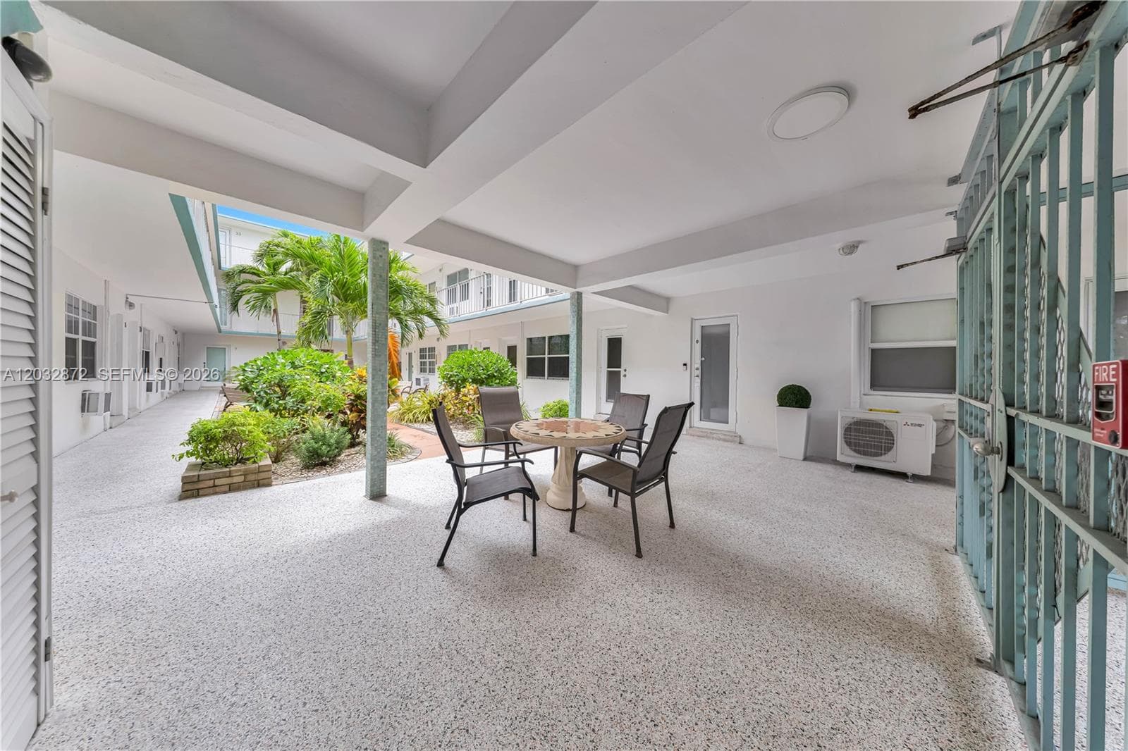 Sholom House · #12A in Miami Beach - Photo 5