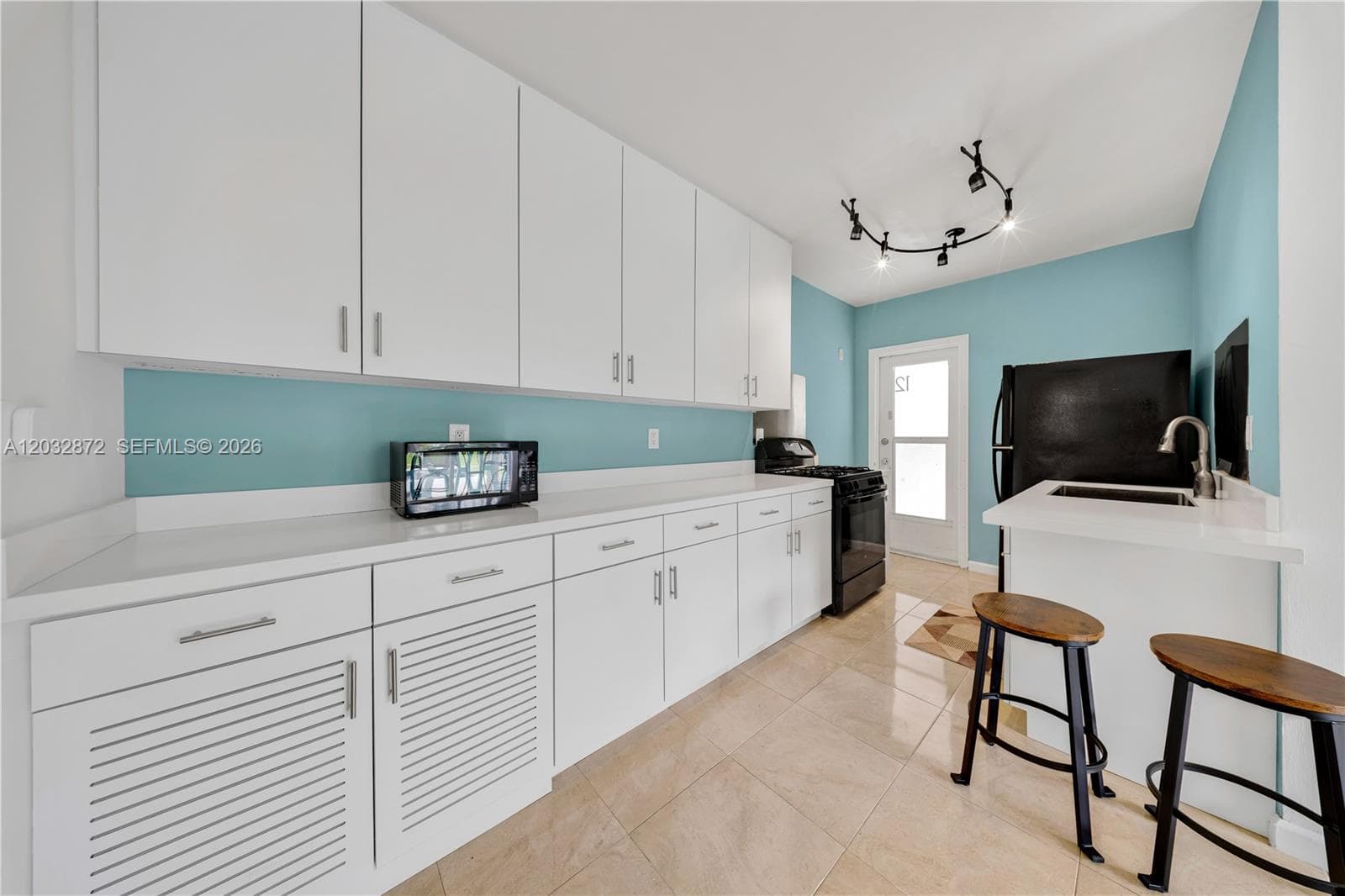 Sholom House · #12A in Miami Beach - Photo 8