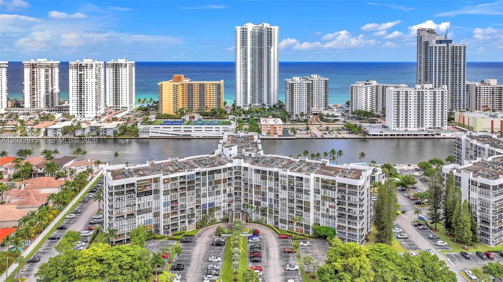 OCEANVIEW PARK CONDO · #229 in Hallandale Beach - Photo 3