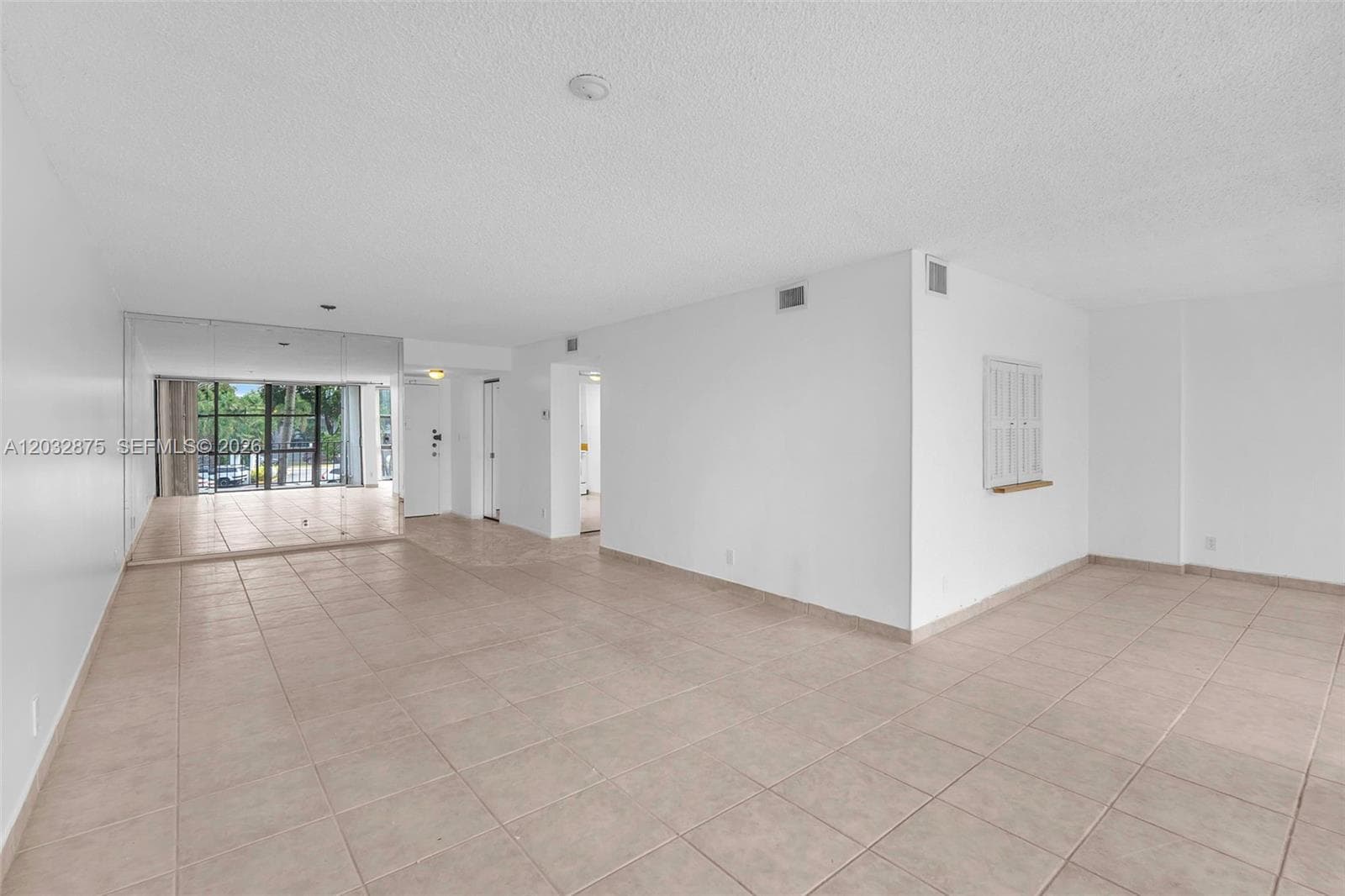 OCEANVIEW PARK CONDO · #229 in Hallandale Beach - Photo 8