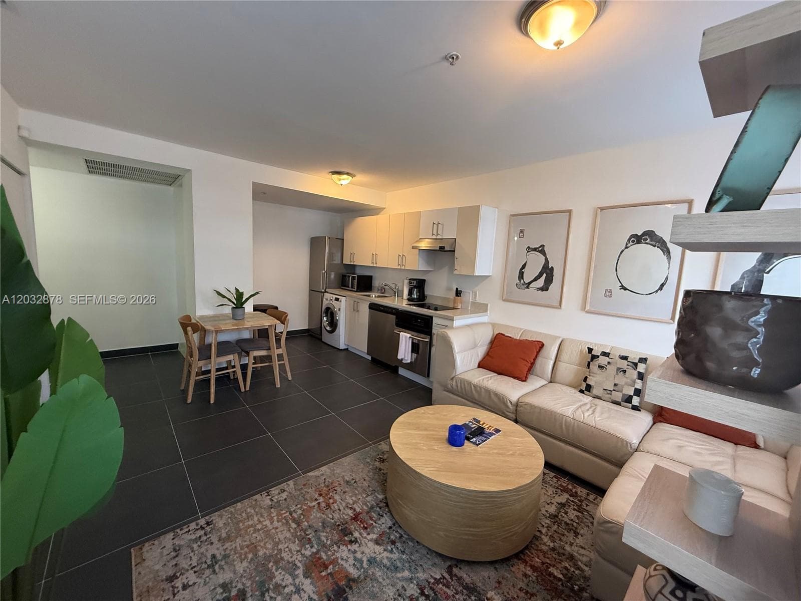 THE EVELYN CONDO · #102 in Miami Beach - Photo 6
