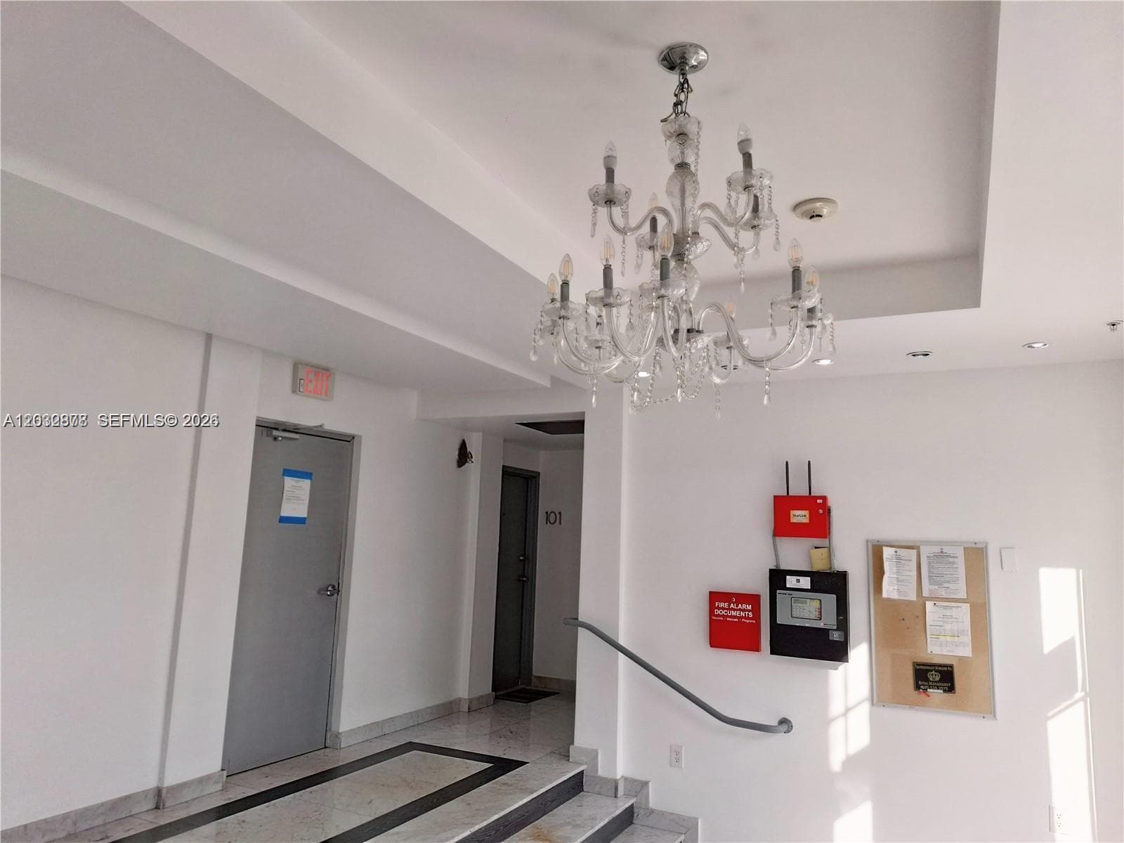 THE EVELYN CONDO · #102 in Miami Beach - Photo 14