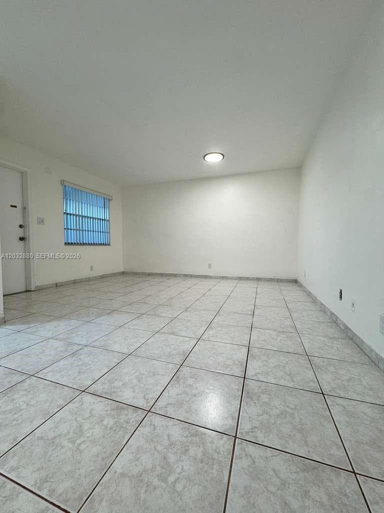 PLAZA APTS CONDO · #11 in Hallandale Beach - Photo 5