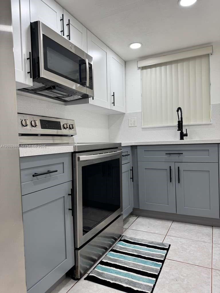 PLAZA APTS CONDO · #11 in Hallandale Beach - Photo 8